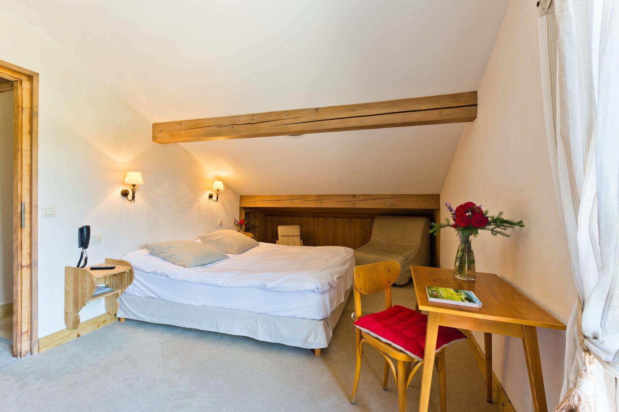 Hotel Le Caprice Des Neiges Комблу Экстерьер фото